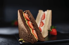Pistachio Cream Dessert Sandwiches