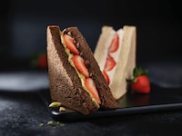 Pistachio Cream Dessert Sandwiches