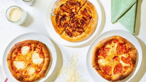 Promotional Soccer Pizza Campaigns