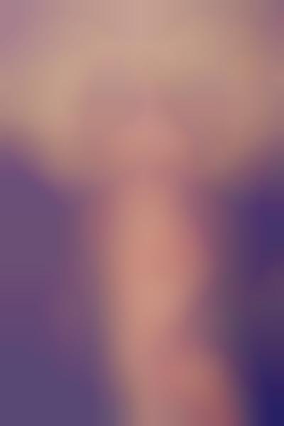 Pseudo Gaga-Graphy