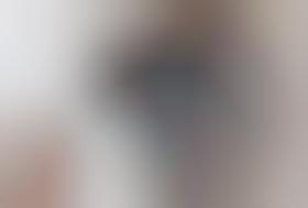 Chameleon Contact Lenses