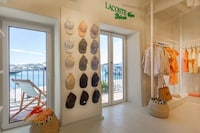 Tennis-Inspired Summer Pop-Up Stores Image 2