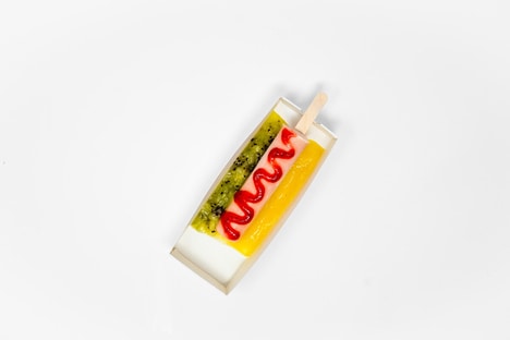 Hot-Dog-Shaped Smoothie Popsicles