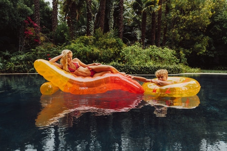 Co-Branded Americana Floaties