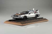 Anime Collectible Marketplaces Image 3