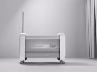 Health-Monitoring Baby Cribs Image 3