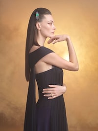 Egyptian-Inspired High Jewelry Capsules Image 3