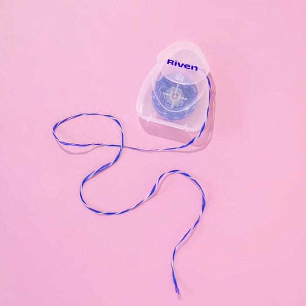 Remineralizing Dental Flosses