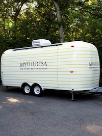 Mobile Luxury Boutiques