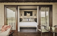 Earth-Formed Safari Lodges Image 2