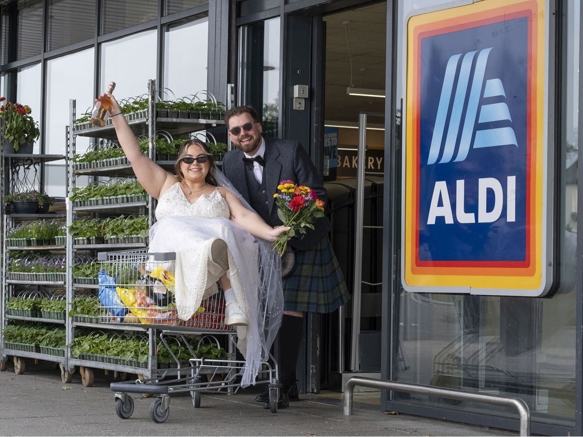 Grocer Wedding Photoshoot Campaigns