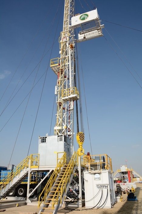 AI Digital Oilfields