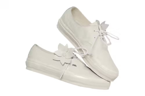 Minimalist Leather Sneakers