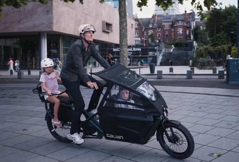 Familial Four-Person eBikes