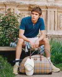Countryside-Inspired Fashion Campaigns Image 6
