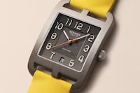 Luxe Titanium Sports Watches Image 3