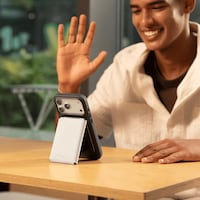 Magsafe Wallet Accessories Image 2