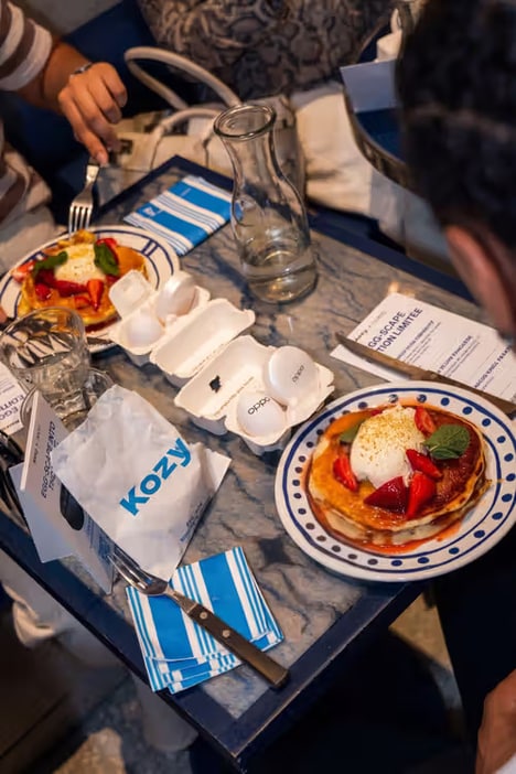 Branded Caf&eacute; Pop-Ups