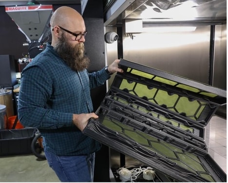Mold-Free Composite Manufacturing