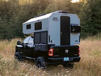 Lightweight Truck Campers Image 2