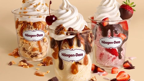 Sundae-Celebrating Ice Cream Menus