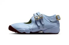 Split-Toe Sneakers