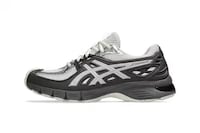 Retro Running Sneakers
