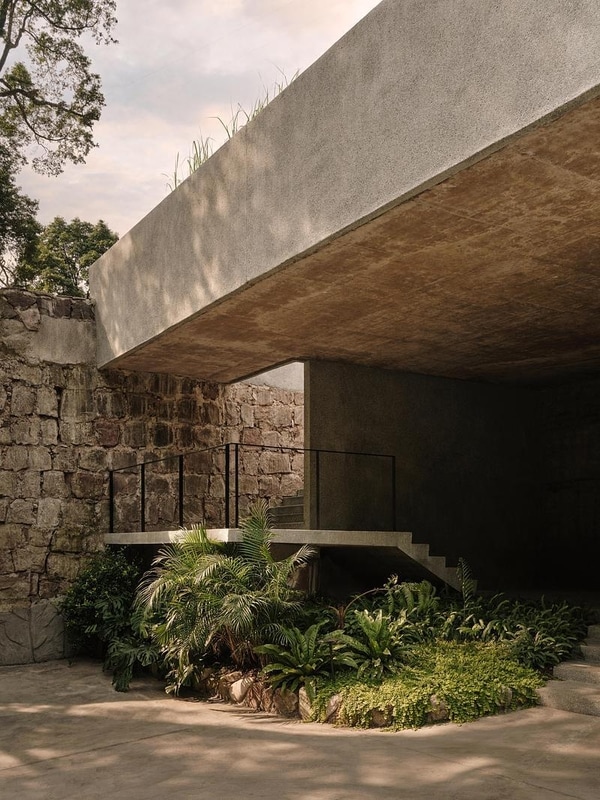 Mountainous Boutique Retreats