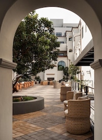 Sophisticated Hotel Interiors Image 3