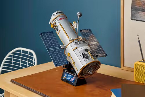 Space Telescope Models