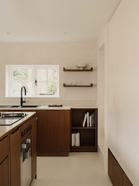 Modern Courtyard House Extensions Image 2