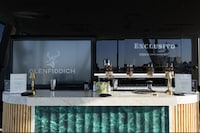 High-Luxury Consumer Racing Events Image 2
