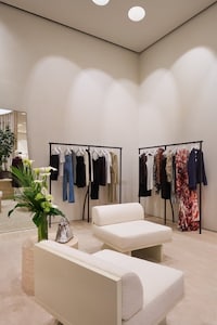 Sophisticated Luxury Boutiques Image 1