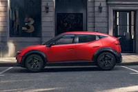 Compact Electric Hatchbacks Image 2