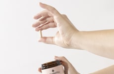 Comprehensively Nourishing Skin Supplements