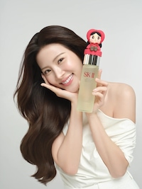 Collectible Skincare Sets Image 2