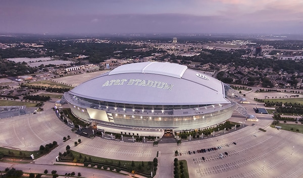 Soccer-Themed Long-Distance Offers