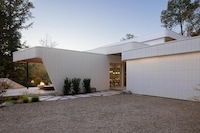 contemporary residences Image 3