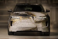 Dynamic Electric Grand Tourers Image 2