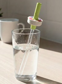 Scent-Based Flavored Hydration Straws Image 3