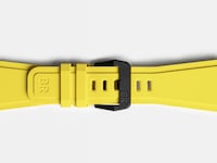 Playfully Luxurious Timepiece Models Image 7