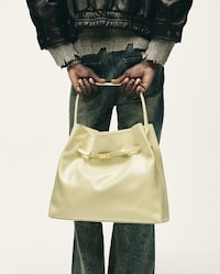 Chic Leather Tote Bags Image 2