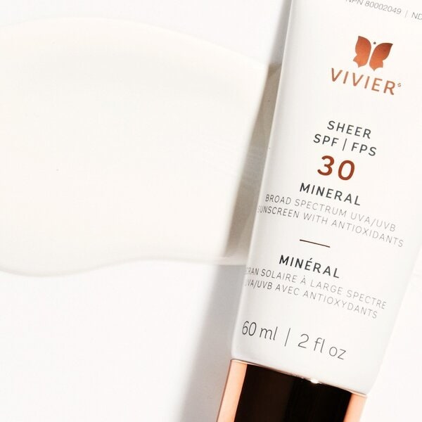 Broad-Spectrum High-Quality SPF Capsules