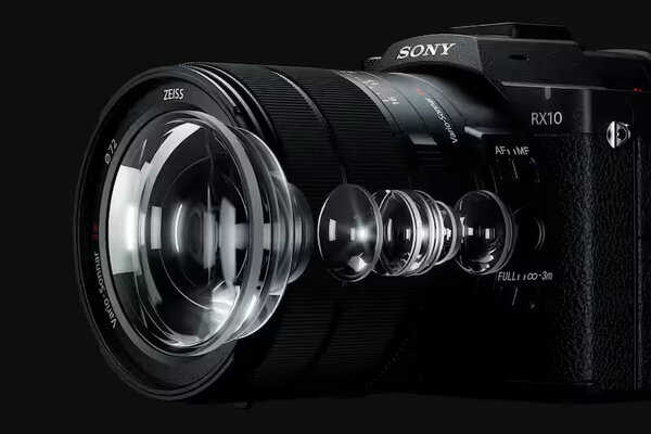 High-Reach Superzoom Cameras