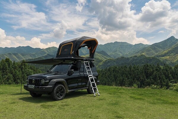 Practical Inflatable Rooftop Tents