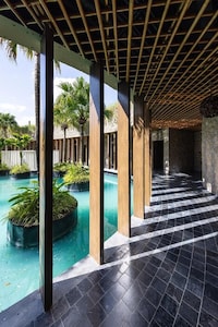 Luxurious Hidden Spa Designs Image 5
