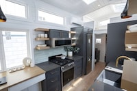WFH-Friendly Tiny Homes Image 6