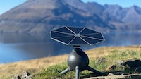 Sun-Tracking Portable Solar Systems Image 1
