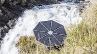 Sun-Tracking Portable Solar Systems Image 3