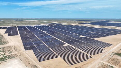 Utility Solar Complexes
